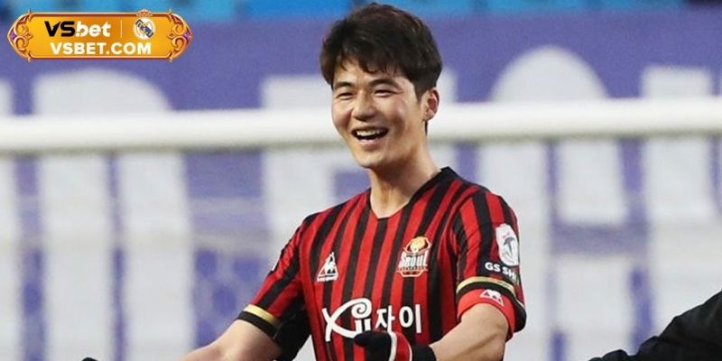 Ki Sung-yueng - Hình mẫu cầu thủ được nhiều người yêu thích